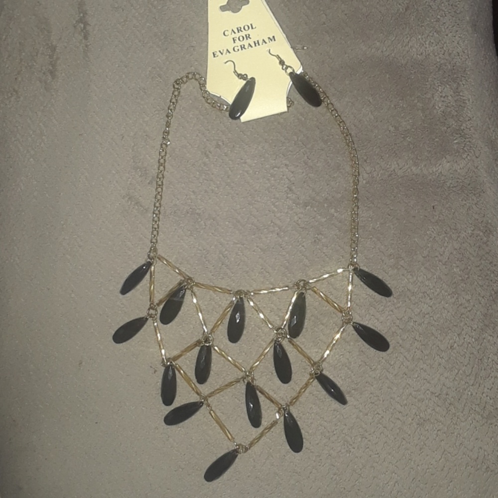 NWT Black and Gold Necklace & Earrings